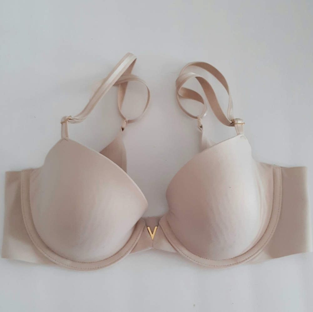 Victoria's Secret Beige Bra